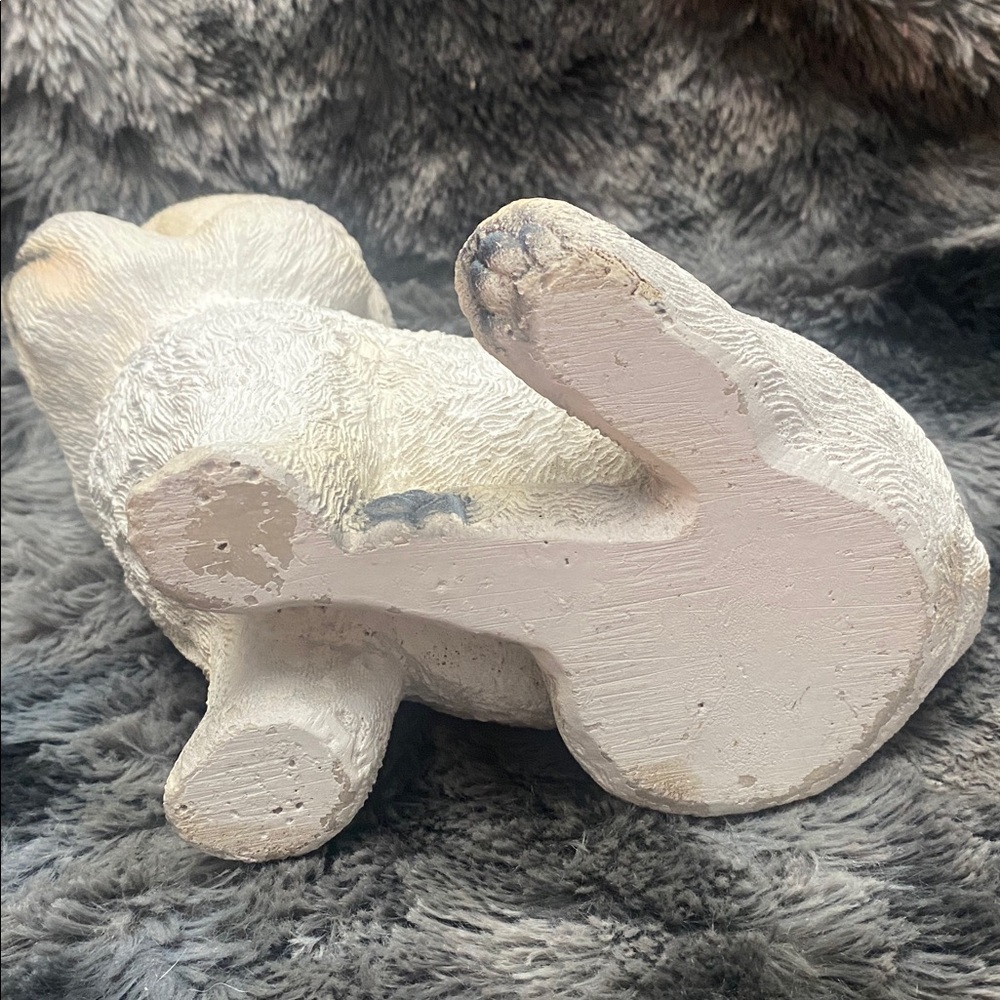 Sandicast White Dog Figurine - Picture 10 of 16